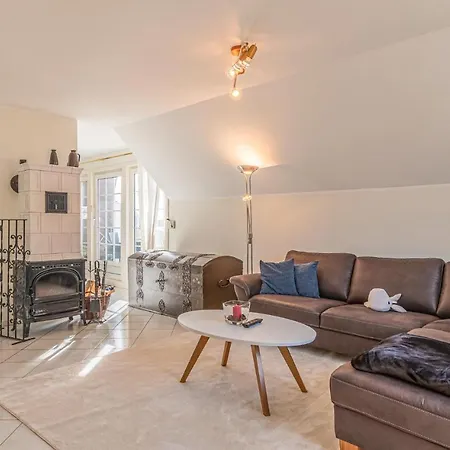 Amazing In With Kitchen Apartment